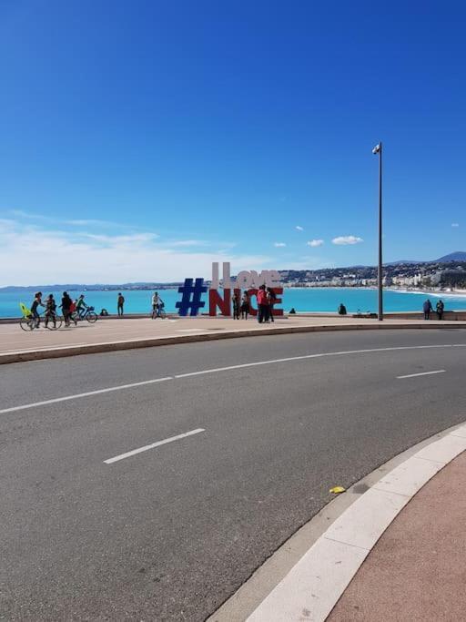 Studette En Plein Coeur Du Vieux Nice Dış mekan fotoğraf