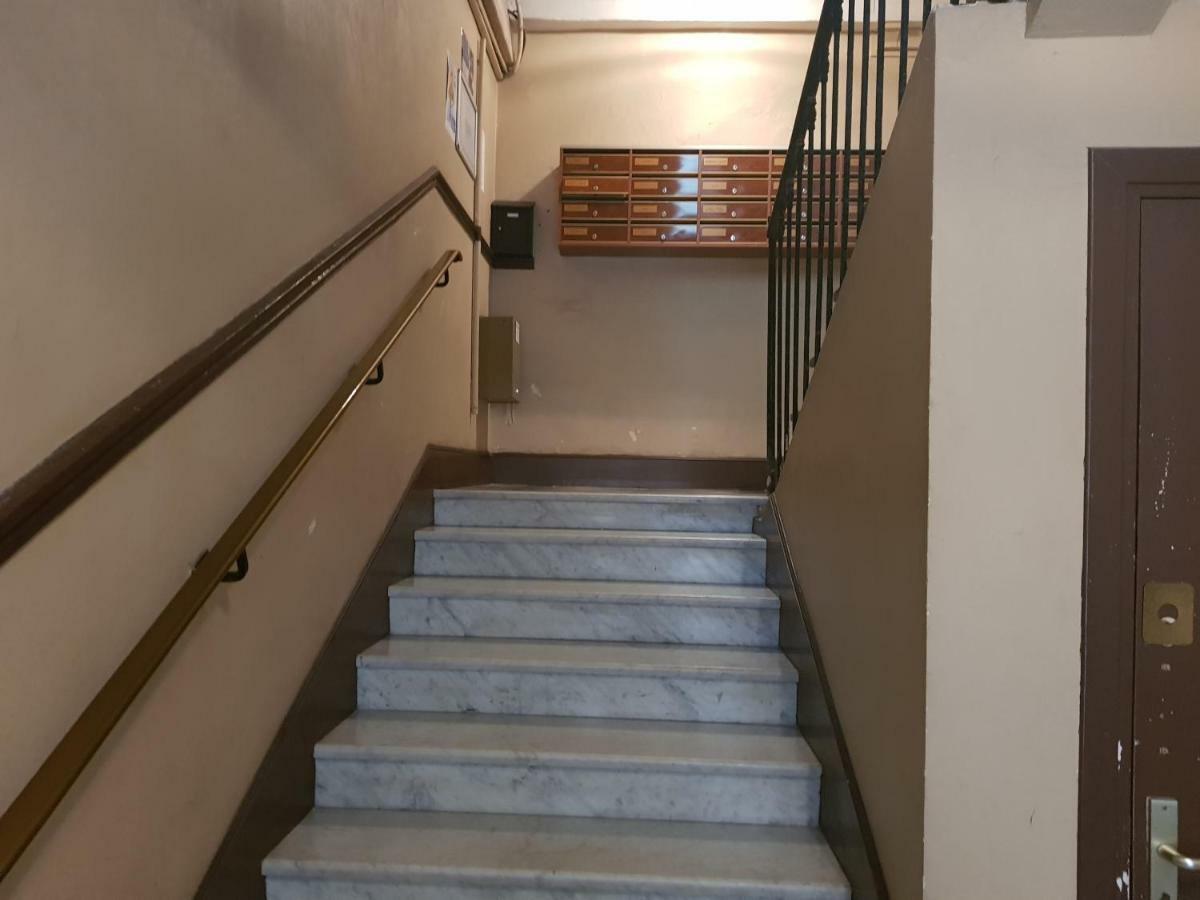 Studette En Plein Coeur Du Vieux Nice Dış mekan fotoğraf