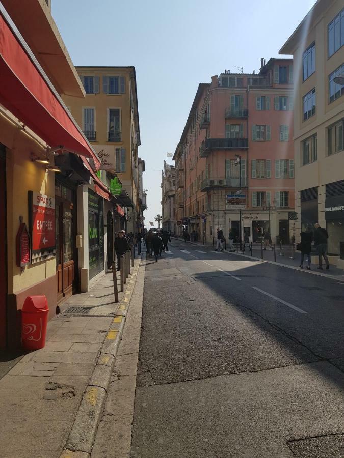 Studette En Plein Coeur Du Vieux Nice Dış mekan fotoğraf